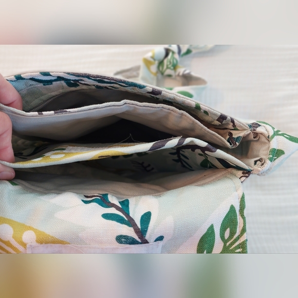 New Hope Girls Foliage Laptop Bag - Picture 4 of 4